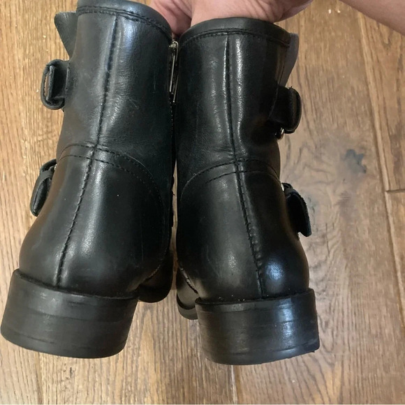 STEVE  MADDEN Sz 7 Moto Style Zipper Buckle Booties - Picture 9 of 15